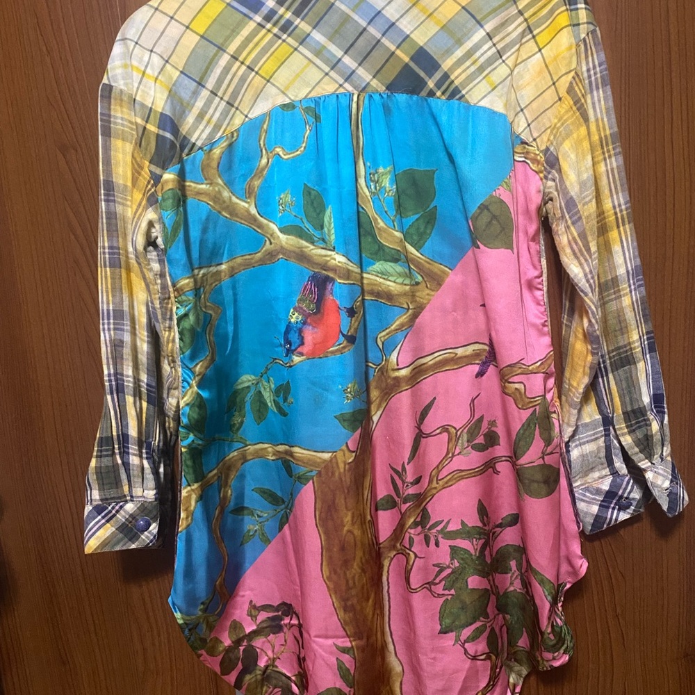 ARATTA HIBISCUS WASHED PLAID shirt with colorful bird-themed botanical print XS - Picture 10 of 16